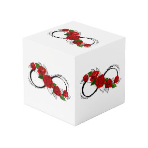 Cubo Símbolo infinito con rosas rojas