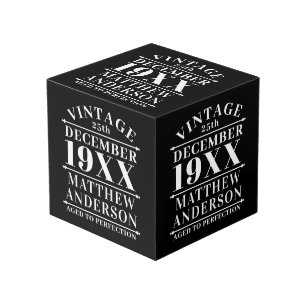 Cubo Viñeta personalizada de edad avanzada a perfección