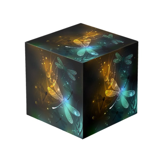 Cubo Vuelo de libélula luminosa verde (Angulo Anverso)