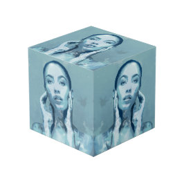 Cubo "Woman in Blue" Premium Canvas