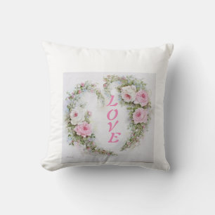 Cuddle Up with Love: Cojín decorativo del corazón 
