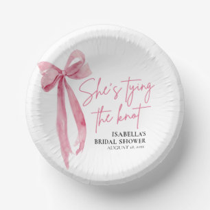 Cuencos De Papel Lazo Rosa Sonrosado Ella Está Atando el Nudo Desay