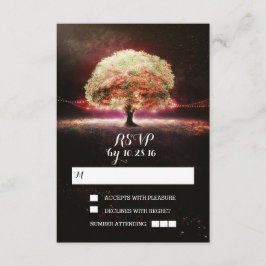 Cuerdas de cartas RSVP de boda en árbol de luces