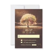 Cuerdas de cartas RSVP de boda en árbol de luces