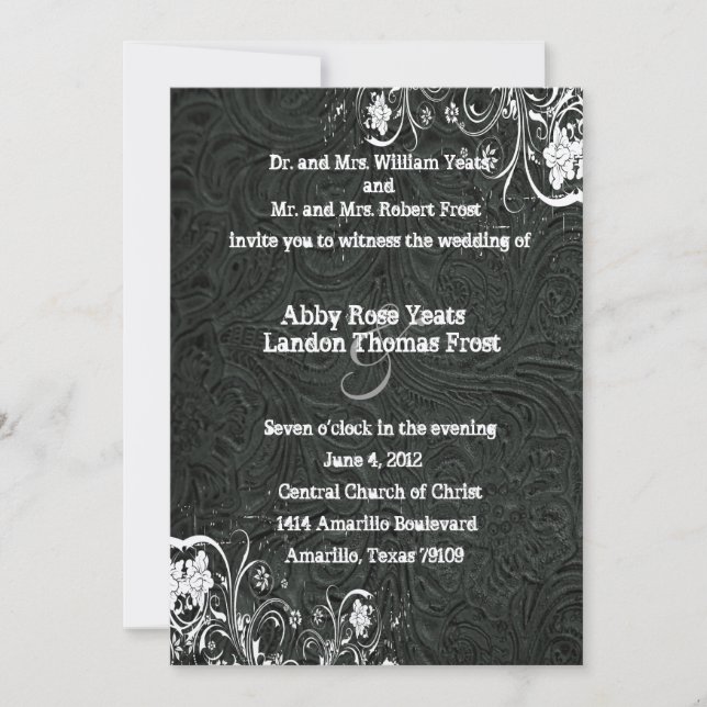 Cuero negro e invitación blanca de la boda del (Anverso)