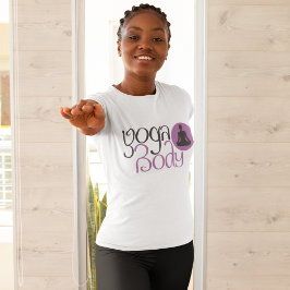 Cuerpo de yoga con camiseta de impresión gráfica d