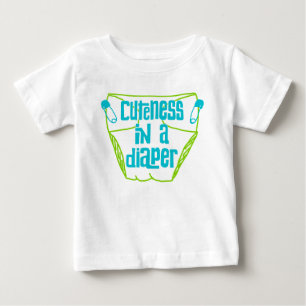 Cuidad en una camiseta de pañal para bebé