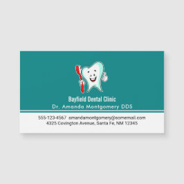 Cuidado dental Feliz diente con cepillo de dientes