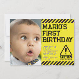 ¡Cuidado! Invitación divertida a la fiesta de cump