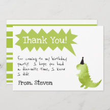 Cumpleaños del niño con invitación de dinosaurio p