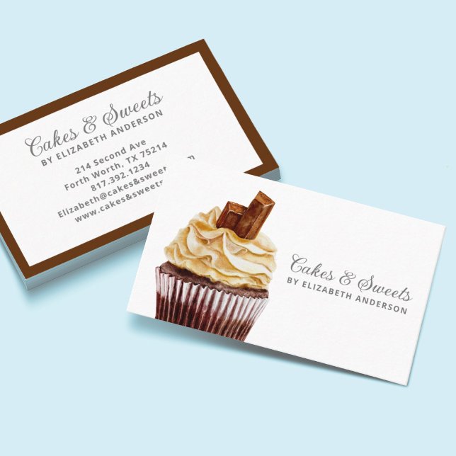 Cupcake Pastry Chef Bakery Tarjeta de negocios (A modern and elegant cupcake bakery business card featuring a chocolate cupcake.)