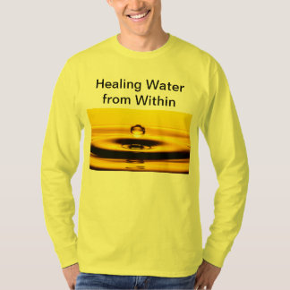 Curar el agua de la camiseta interior