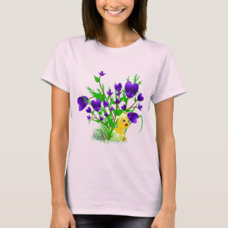 Curiosa camiseta de polluelos de Pascua que florec