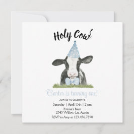 Curte de vaca con gorra Fiesta azul y invitación a