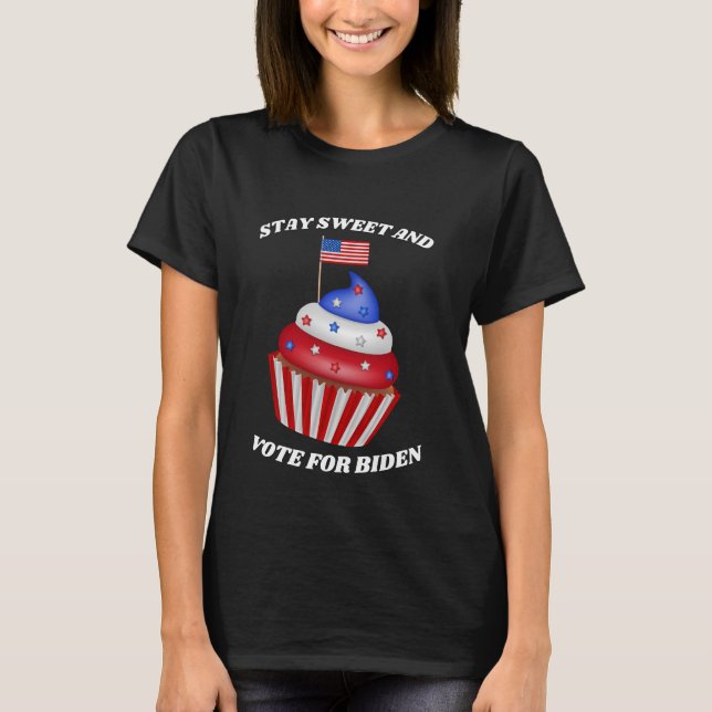 Cute Biden Cupcake 2024 camiseta electoral (Anverso)