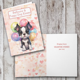 Cute Boston Terrier con tarjeta de San Valentín de