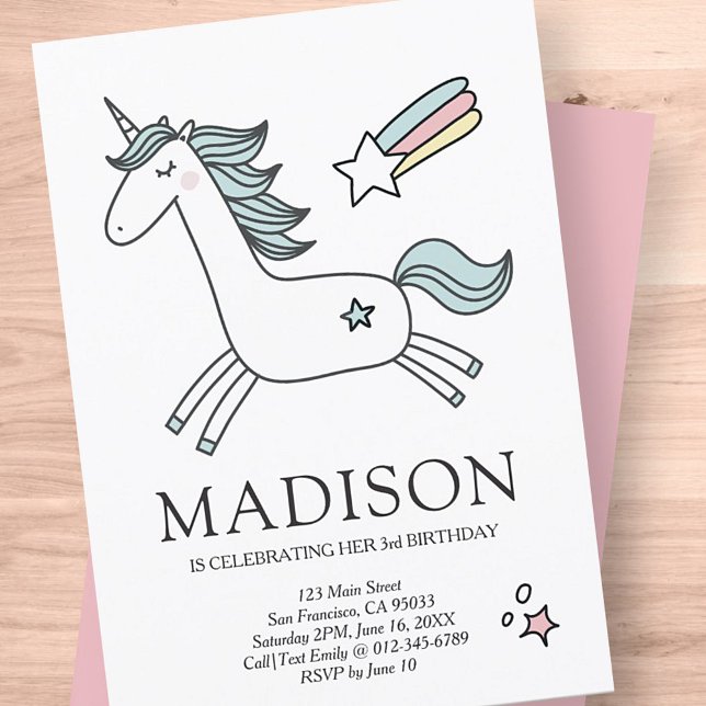 Cute Doodle Unicorn Stars Invitación de cumpleaños (Subido por el creador)