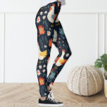 Cute Fun Navy Blue Floral Chicken Hen Leggings<br><div class="desc">Las piernas adornaban el patrón de pollo.</div>