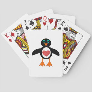 Cute Love Heart Penguin Jugando a las cartas