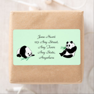 Cute Pandas con etiquetas de brotes de bambú