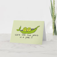 Cute personalizado dos guisantes en una tarjeta de