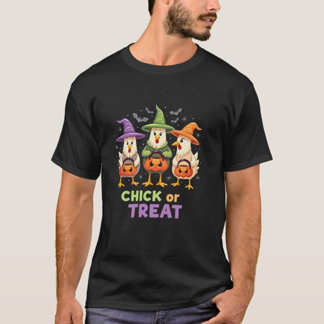 Cute Pollo Halloween Chick O Trata Camiseta (Anverso)