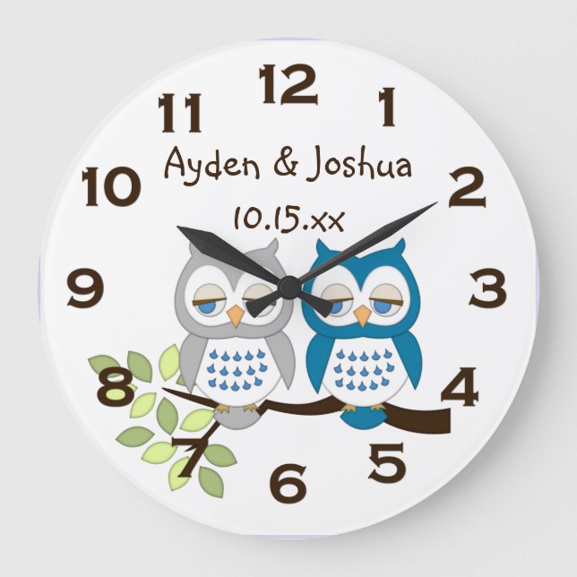 Cute Whimsical Boy Owl Twins reloj de pared (Anverso)