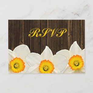 Daffodil Barn Wood Wedding Tarjeta de respuesta RS