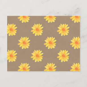 Daisies amarillos en la postal de papel Kraft