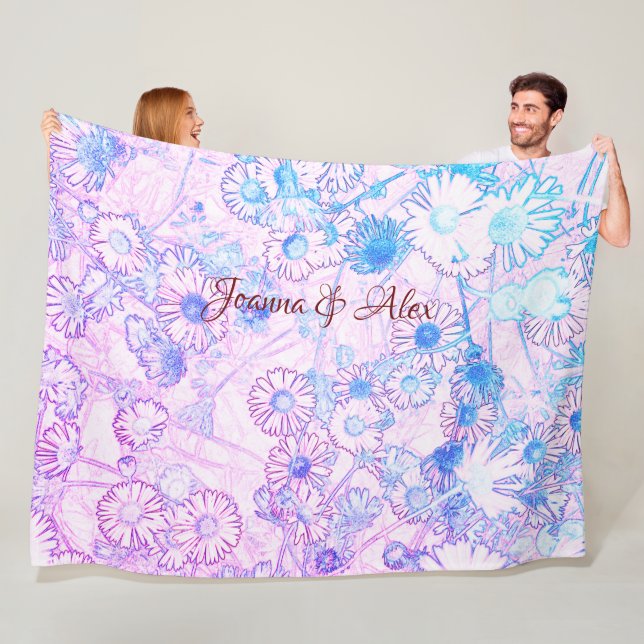 Daisies con manta de lana rosa y azul (In situ)