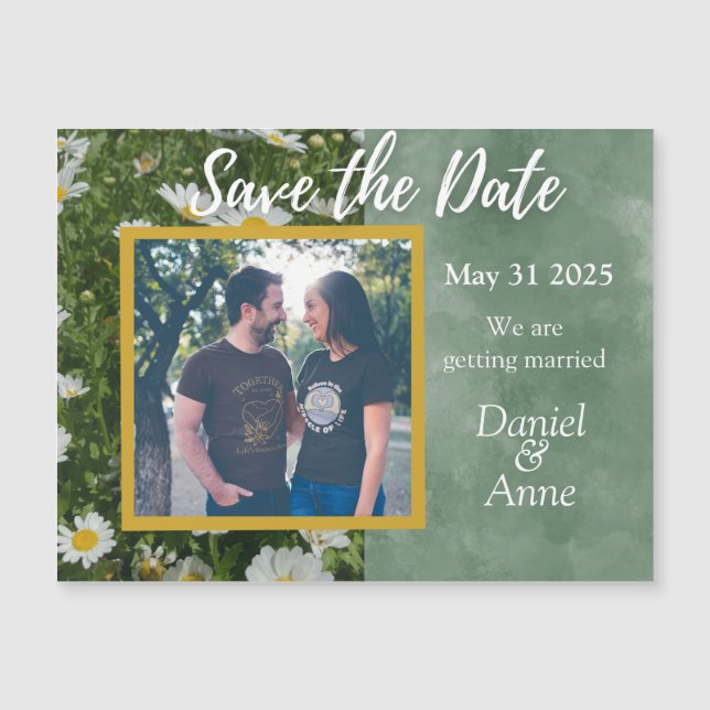 Daisy Green Save The Date Magnetic Card (Anverso)