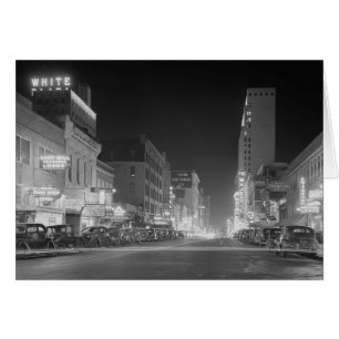 Dallas de Noche, 1942
