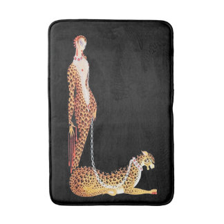 Dama con una Alfombra de Baño de Leopardo