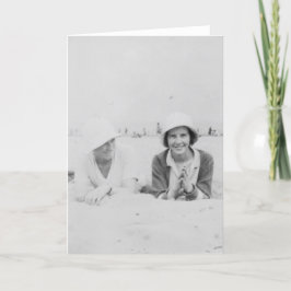 Damas En La Playa Vieja Tarjeta De Saludo En Blanc