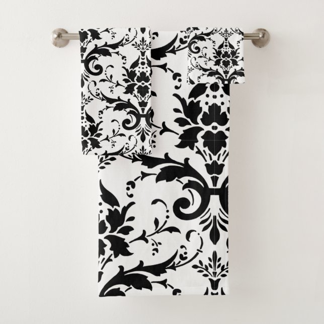 Damask Ornate Victorian Design (In situ)