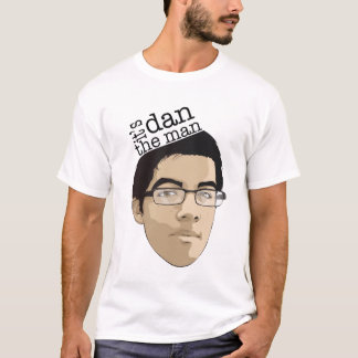 dan la camiseta de la cara del hombre
