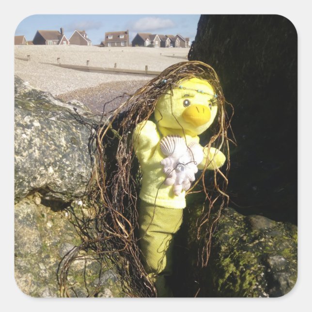 Danni, Pegatina de la plaza de la sirena (Anverso)