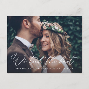 De Anuncios Romance, nos atamos a la postal del Elopement Knot