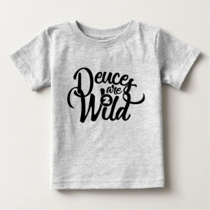 De Bebé los deuces son camiseta salvaje del cumpleaños