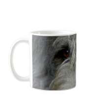 Acechador para arriba cercano - taza una