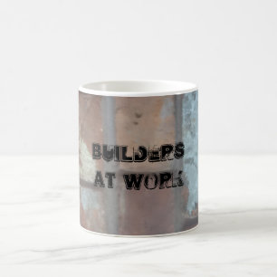 De Café Constructores en la taza del trabajo