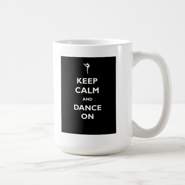 De Café Danza en la taza negra (Derecha)