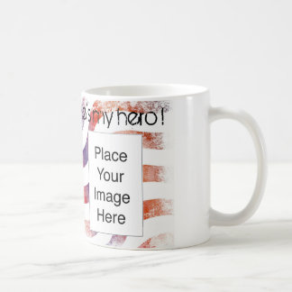 De Café ¡Él es mi héroe! taza