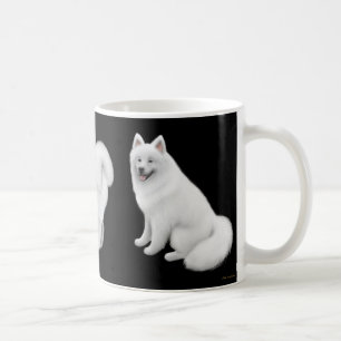 De Café El samoyedo persigue la taza
