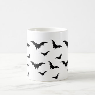 De Café El vuelo golpea la taza