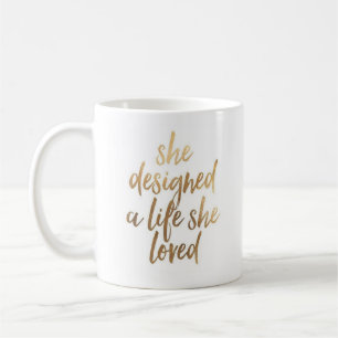 De Café Ella diseñó una vida que ella amó la taza