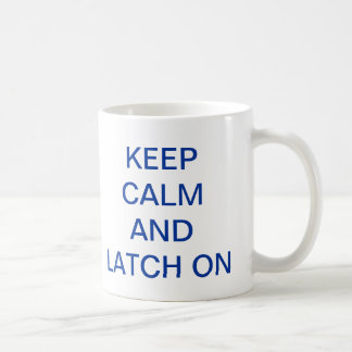 De Café Guarde la calma y el cierre en la taza
