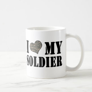 De Café I corazón mi taza del soldado