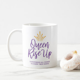 De Café La reina se alza taza