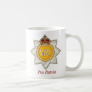 De Café La taza canadiense real del regimiento